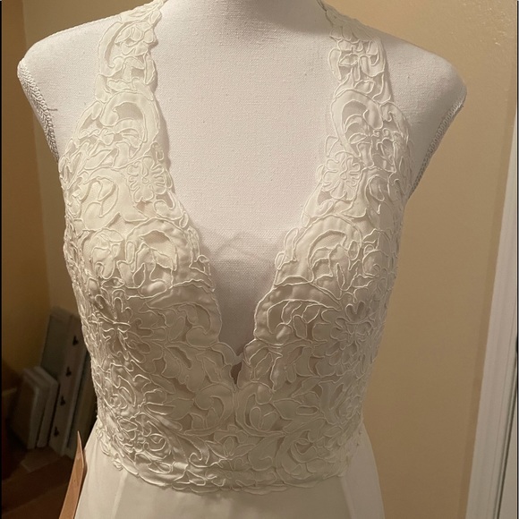 NWT Cruz wedding gown, Willowby by Watters, SZ4 - Picture 9 of 11